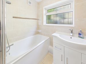 BATHROOM- click for photo gallery